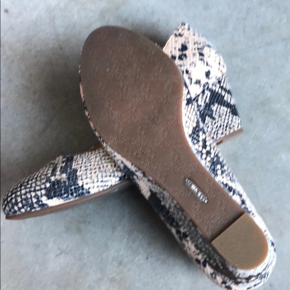 Vionic Elevated Antonio Natural Snake Pump Size 9 - image 2